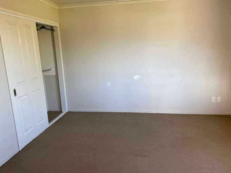 49 HALVER ROAD Manurewa_13