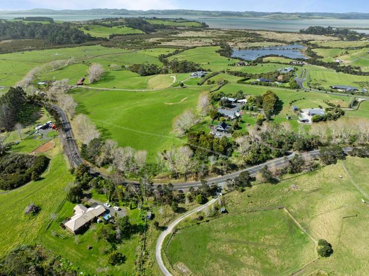 1175 South Head Road Helensville_30