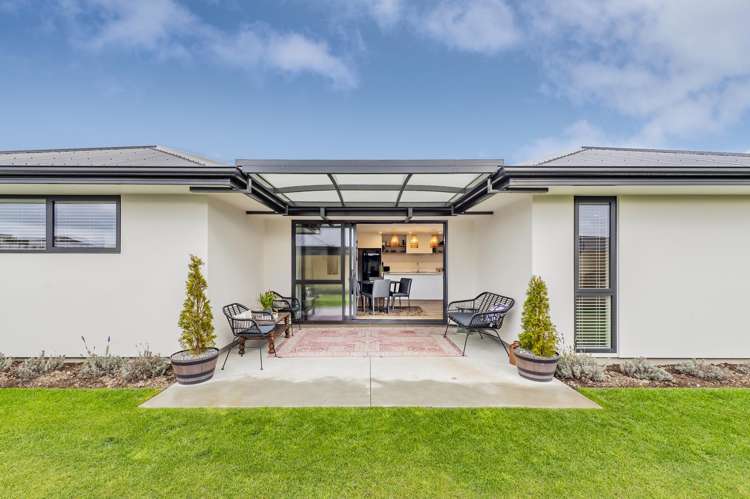 9 Collisson Street Leeston_21