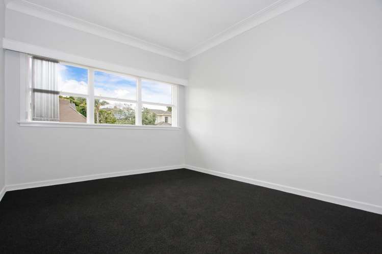 1b Eaton Road Hillsborough_4