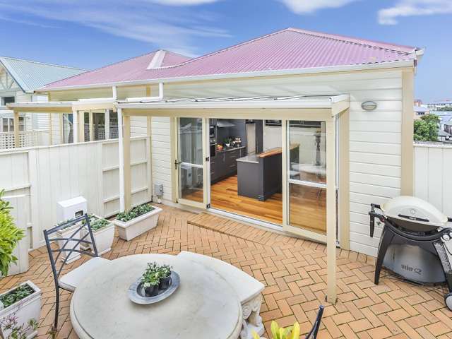 153h Grant Road Thorndon_2