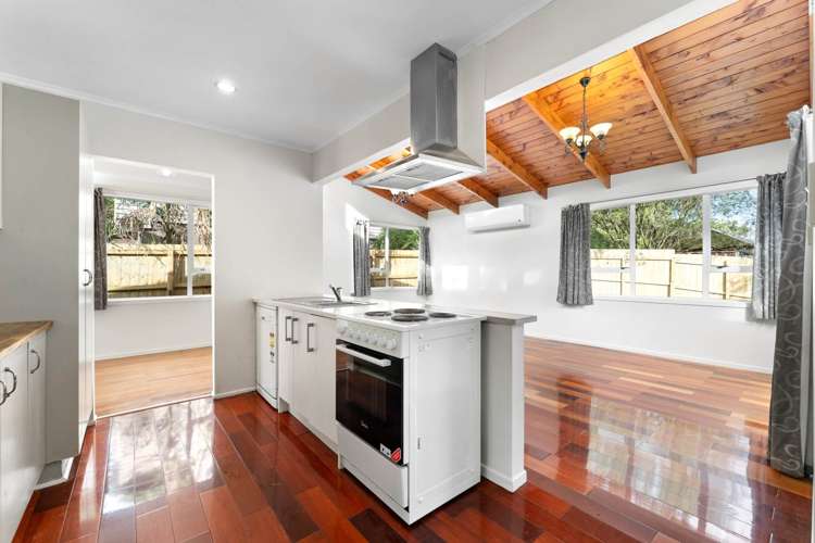 34 Kingdale Road Henderson_11