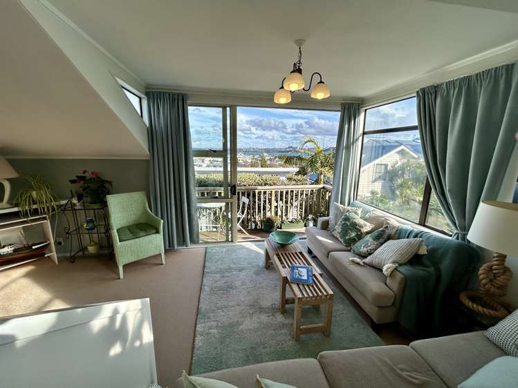 2/9 Calliope Road Devonport_2