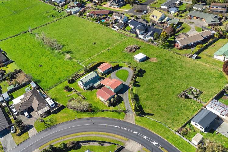 4 Vogel Place Te Aroha_0