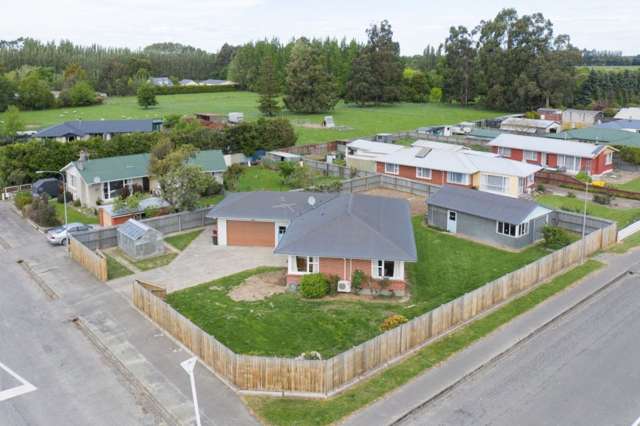 Spacious Home With Exceptional Garaging