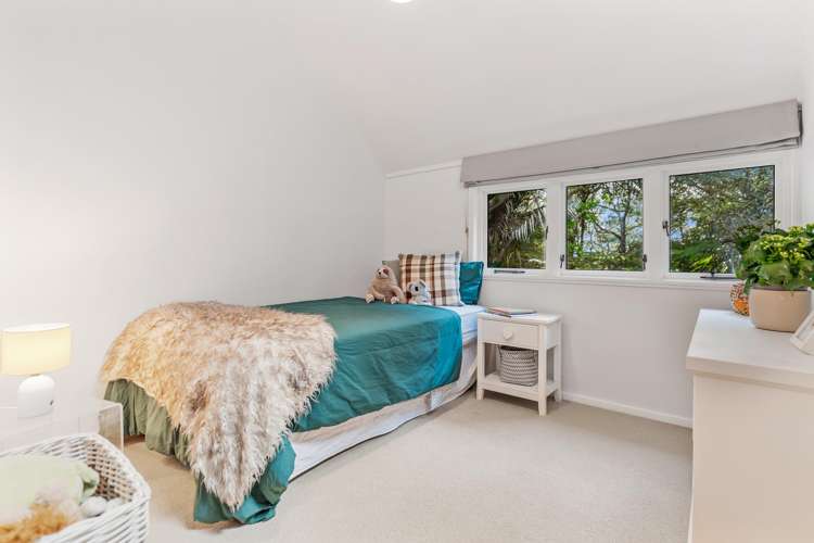 596 Leigh Road Whangateau_21