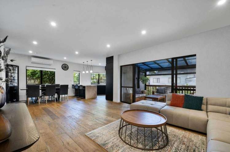 5B Hemsway Place Sunnyhills_1