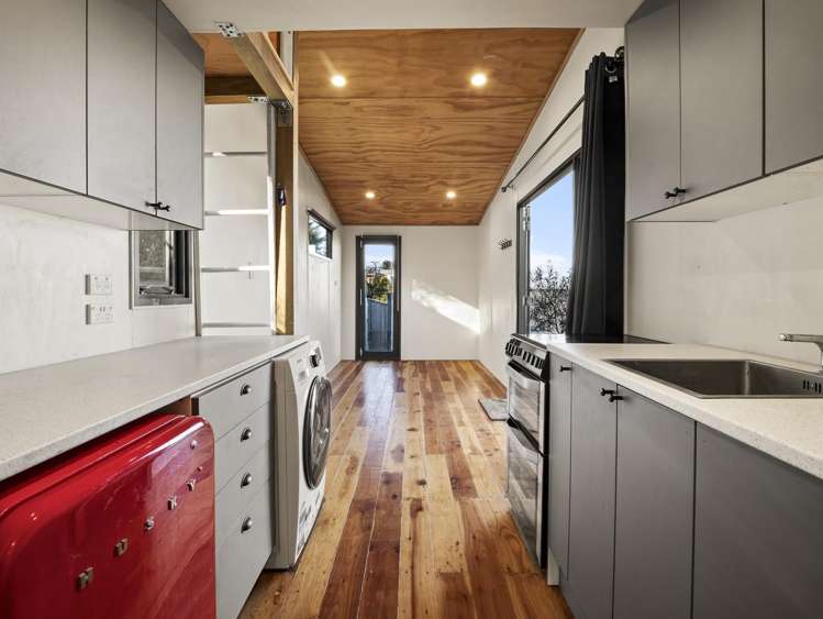 2 Iona Street Mornington_13