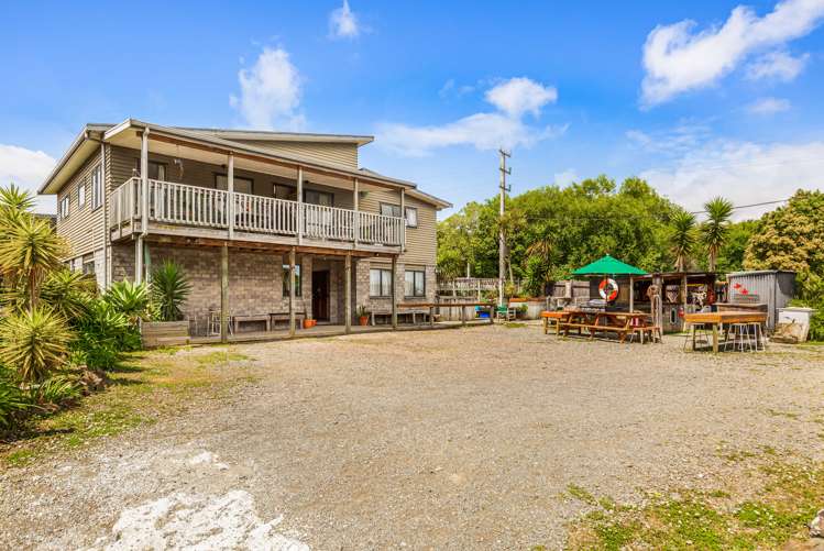 344 West Coast Road Glen Eden_14