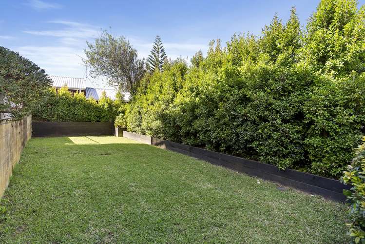 1/42 Knightsbridge Drive Forrest Hill_16
