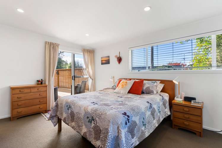 18 Uppingham Crescent Hillcrest_16