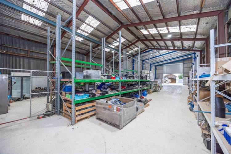 140 Collins Road Melville_9