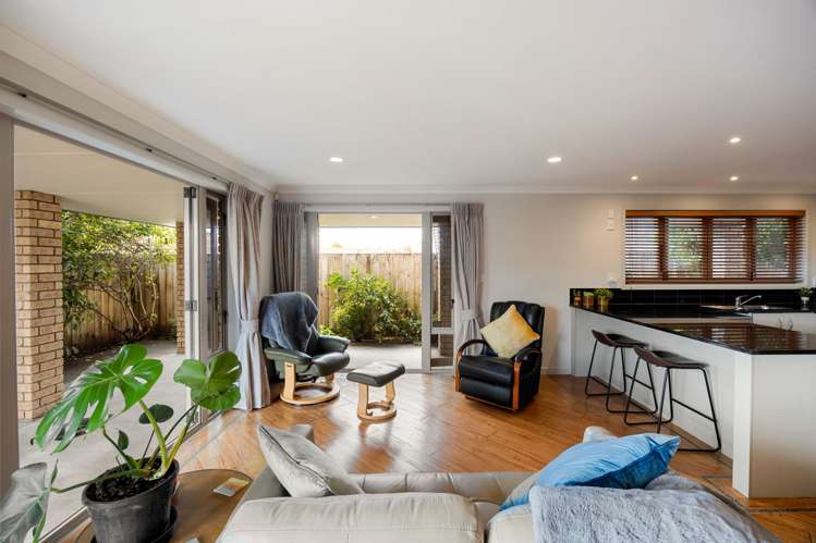 52 Macfarlane Street Hamilton East_6