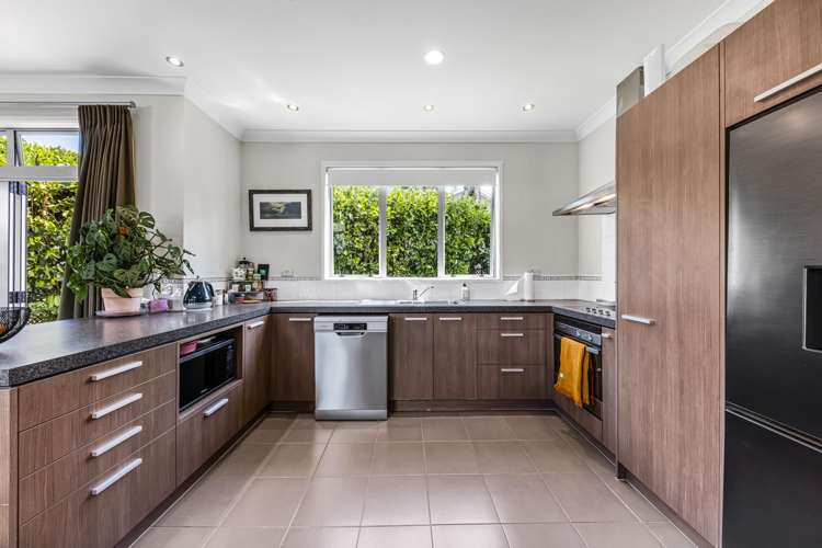 7F Clearwater Cove West Harbour_8