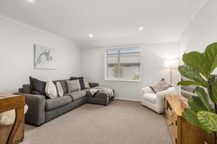 40 Catalina Crescent Burleigh_21
