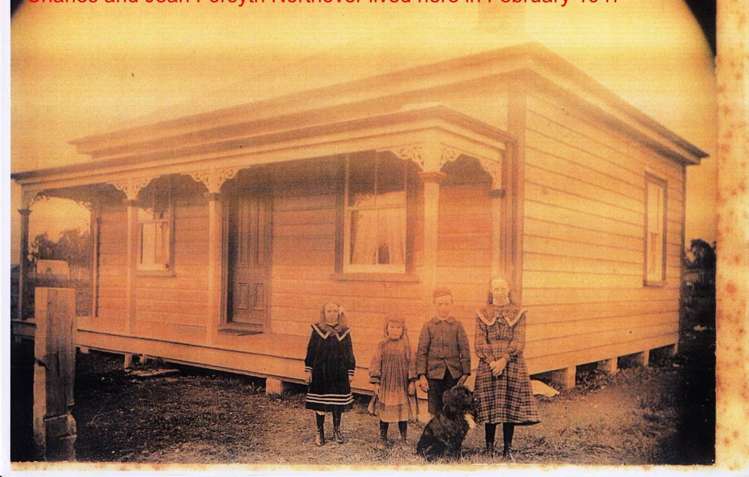 11 Railway Street Helensville_19