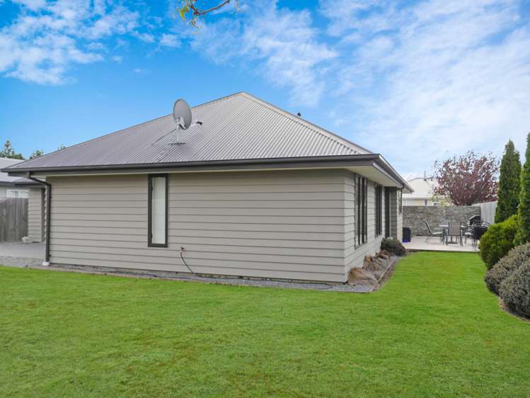 64 Rhoboro Road Twizel_19