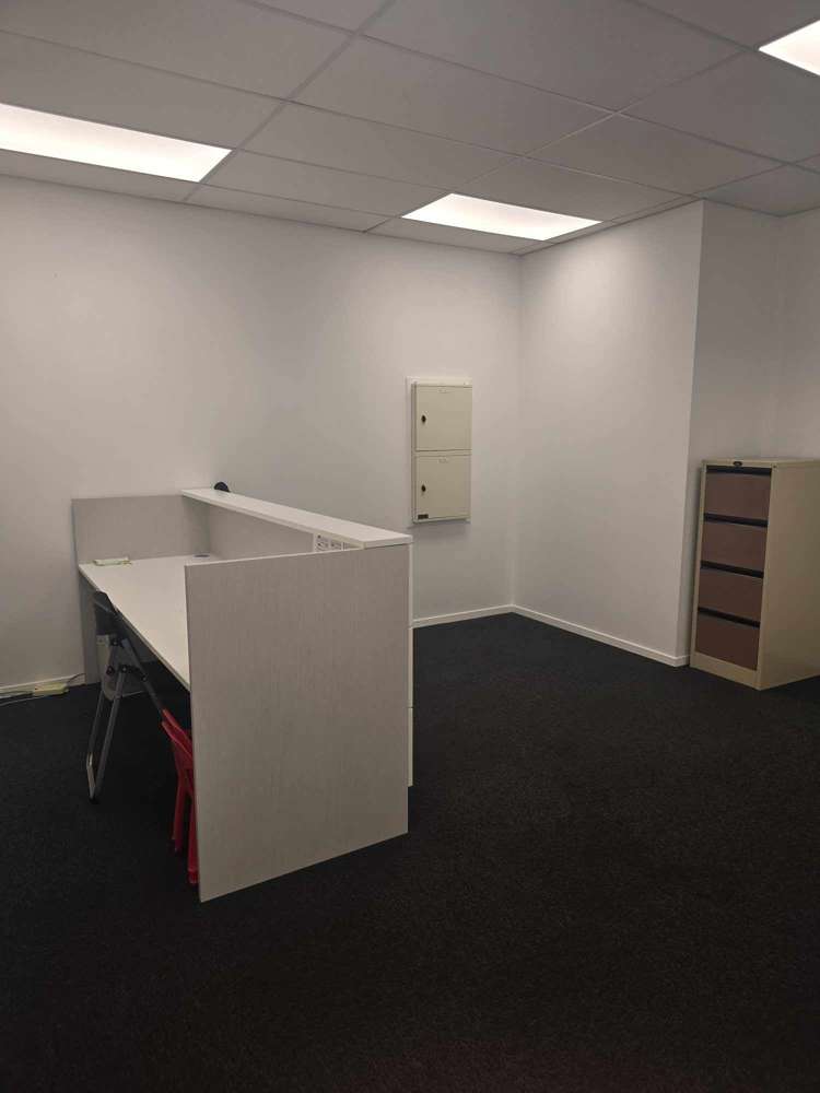 Office2/15 Central Boulevard Silverdale_7