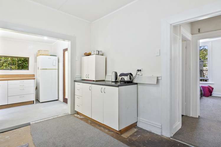 5 Paisley Avenue North East Valley_7