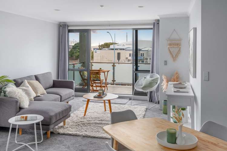 15/281 Maunganui Road Mount Maunganui_2