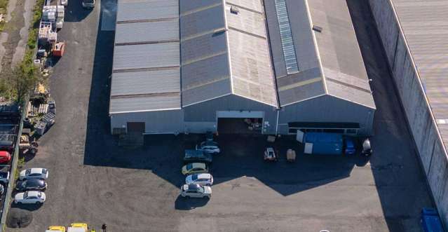 Sole Agency: 2,000sqm with Sharp Rentals