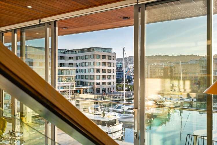 3b/6 Clyde Quay Wharf Te Aro_11