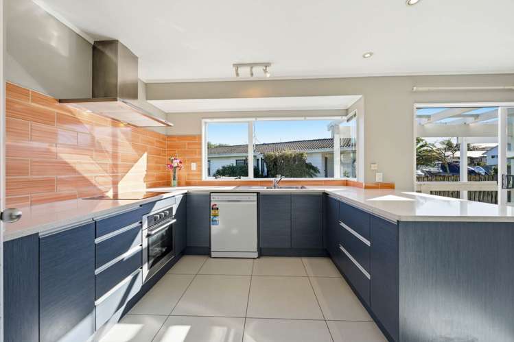 66 De Quincey Terrace Highland Park_8