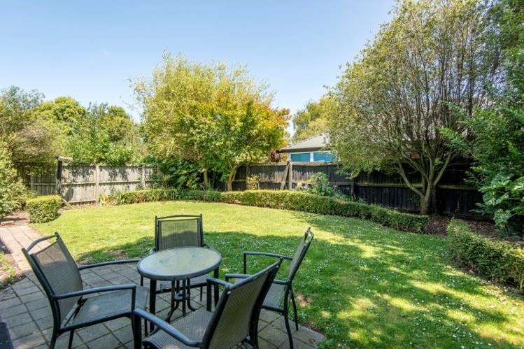 231a Geraldine Street Edgeware_16