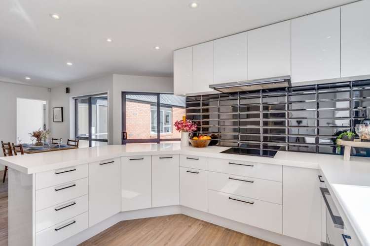 12 Patricia Place Harewood_3