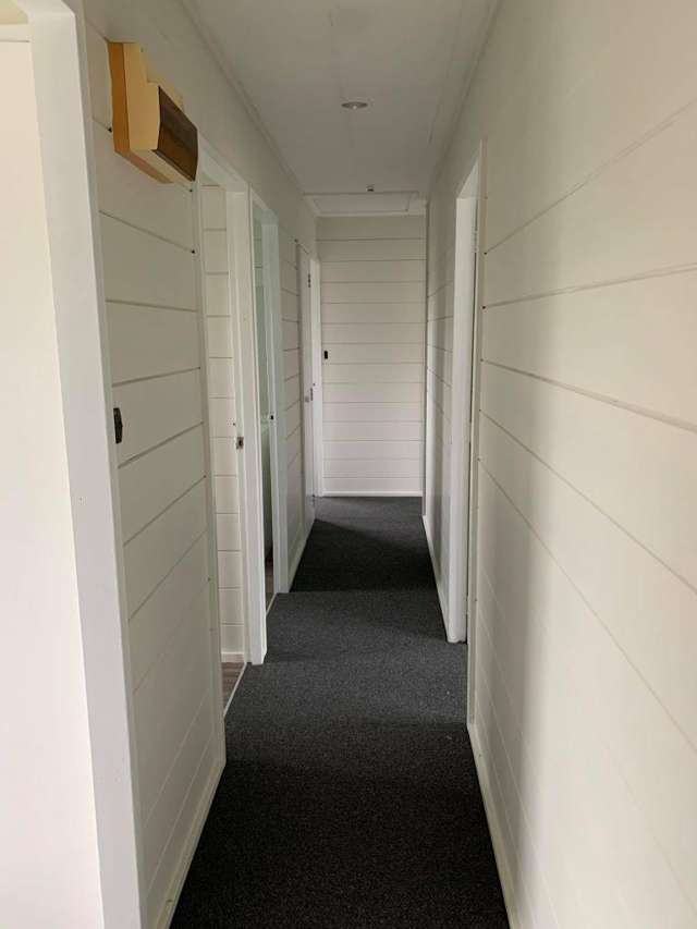 18a Leslie Ave 11073_3