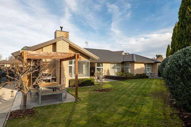 8 Rivers Edge Northwood_0