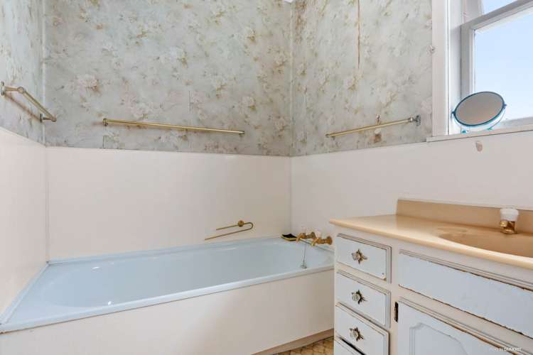 204 Buckland Road Mangere East_11