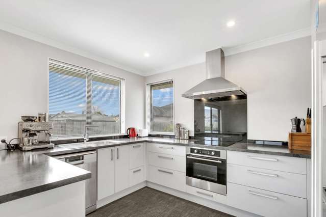 Fresh, Stylish & Move-In Ready!