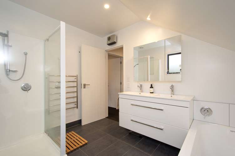 53 Vernon Terrace Hillsborough_17