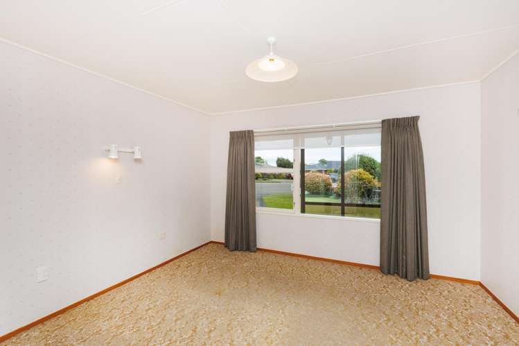 7 Helena Place Feilding_10