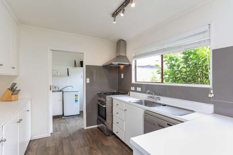 9 Sispara Place Beach Haven_10