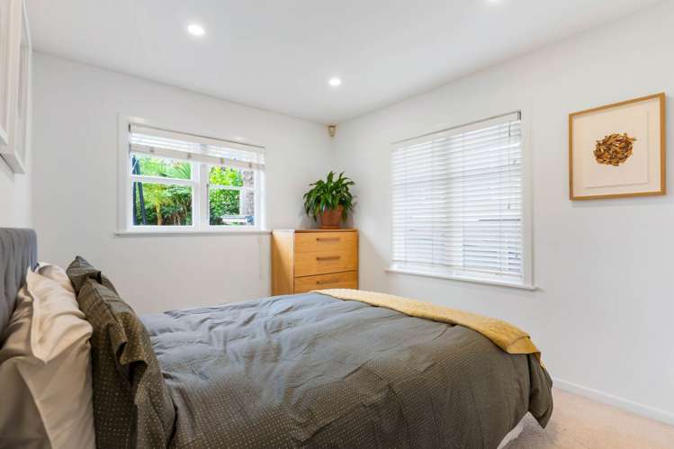 47 Kiwi Road Pt Chevalier_9