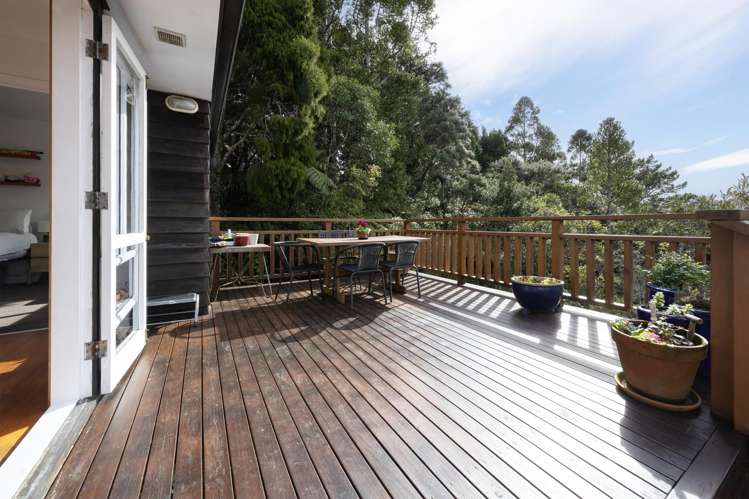 156 Piha Road Piha_11