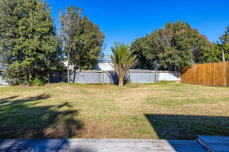22 Ocean Road Surfdale_21
