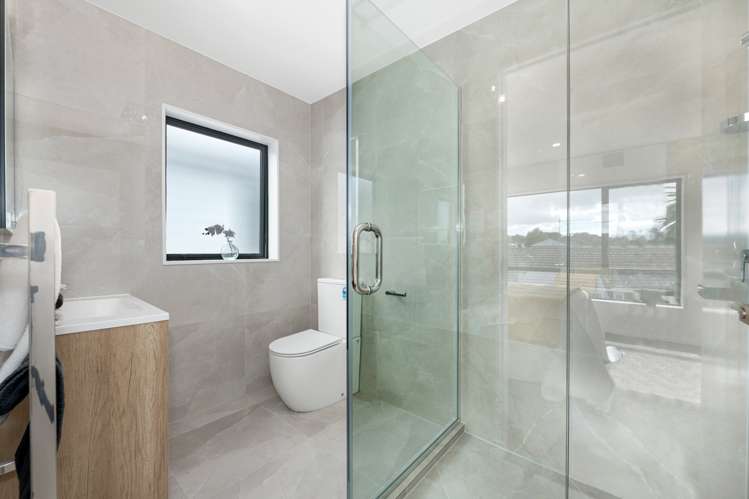 23b Studfall Street Pakuranga Heights_15