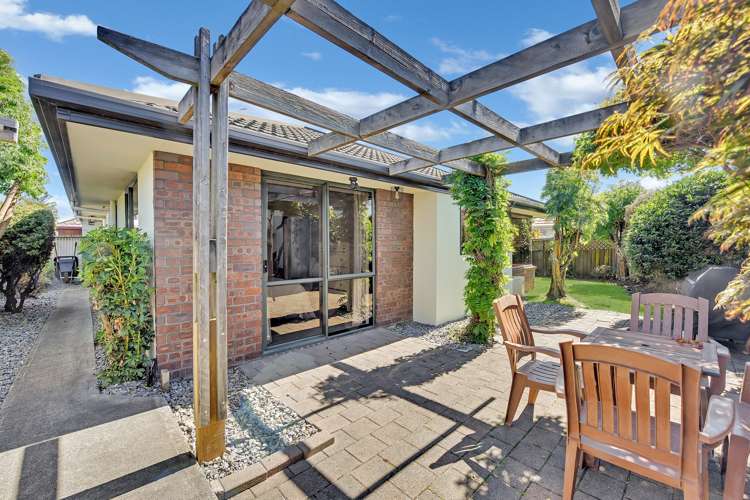 5 Elsa Kidson Court Stoke_14