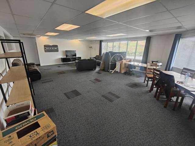 6/2 Northpoint Street Plimmerton_2