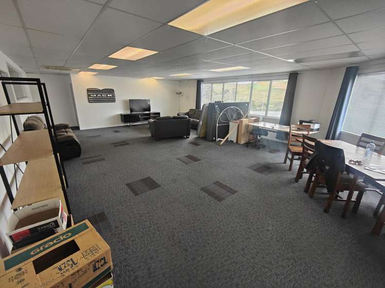 6/2 Northpoint Street Plimmerton_2