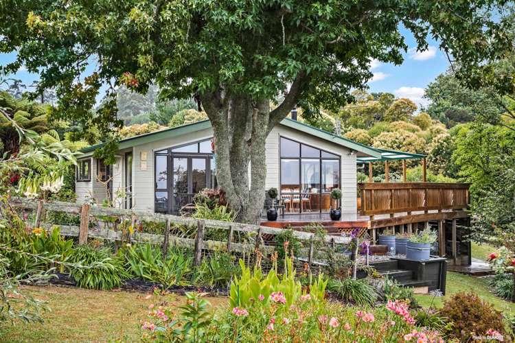 670 Monument Road Clevedon_0