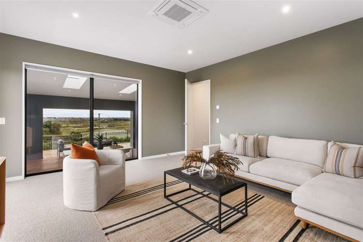 6 Hewers Lane Kennedys Bush_9