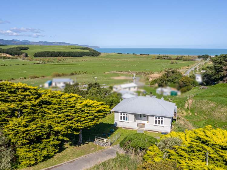 346 Cape Palliser Road Lake Ferry_0