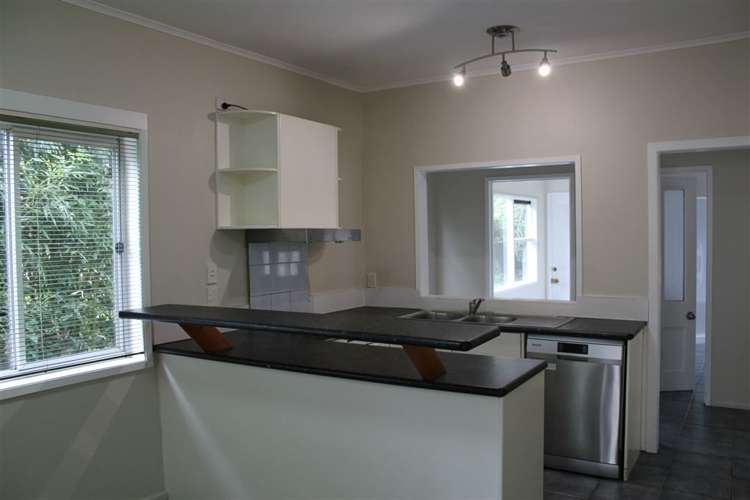 34 Lewis Street Blockhouse Bay_13