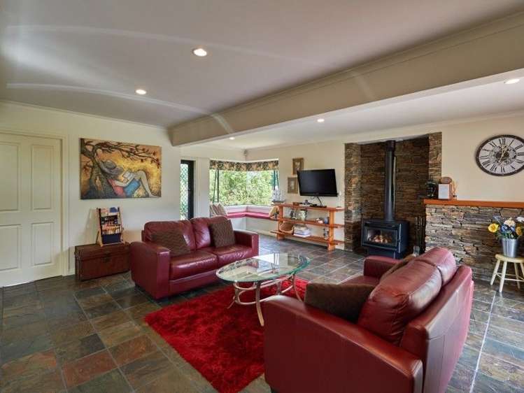 84 Oroua Road Kairanga_10