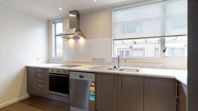 21/37 Daniell Street Newtown_4