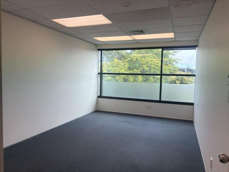 46 Taharoto Road Takapuna_4